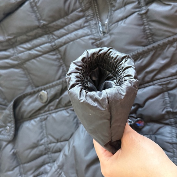 Moncler Black Puffer coat Jacket women Size 2 - Picture 5 of 13